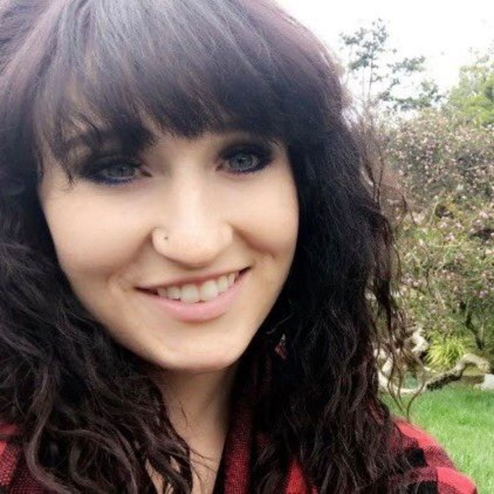 Meet your Posher, Lexie